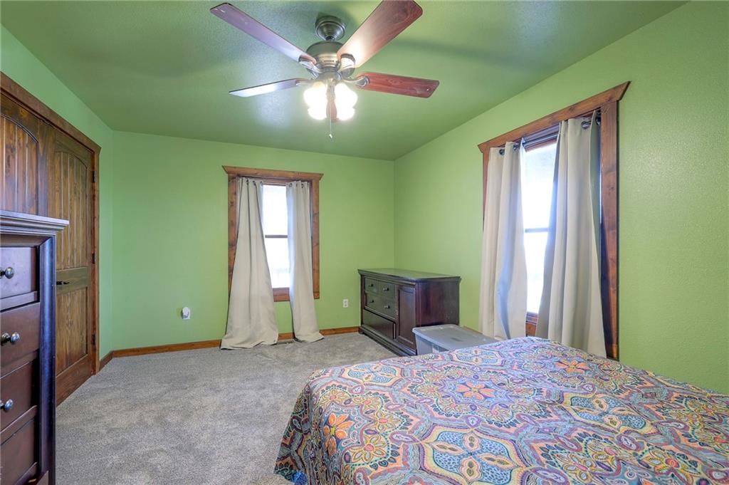 684 NW 832P Road — photo 37