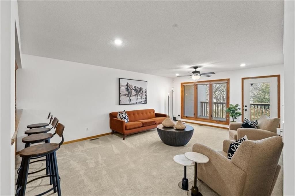 6512 NW Revere Drive — photo 4