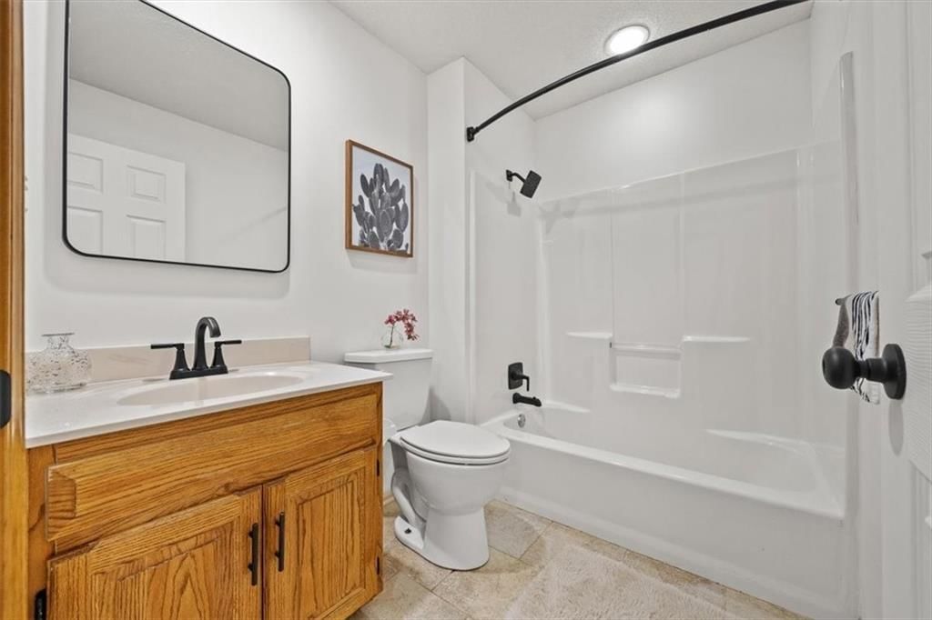 6512 NW Revere Drive — photo 16