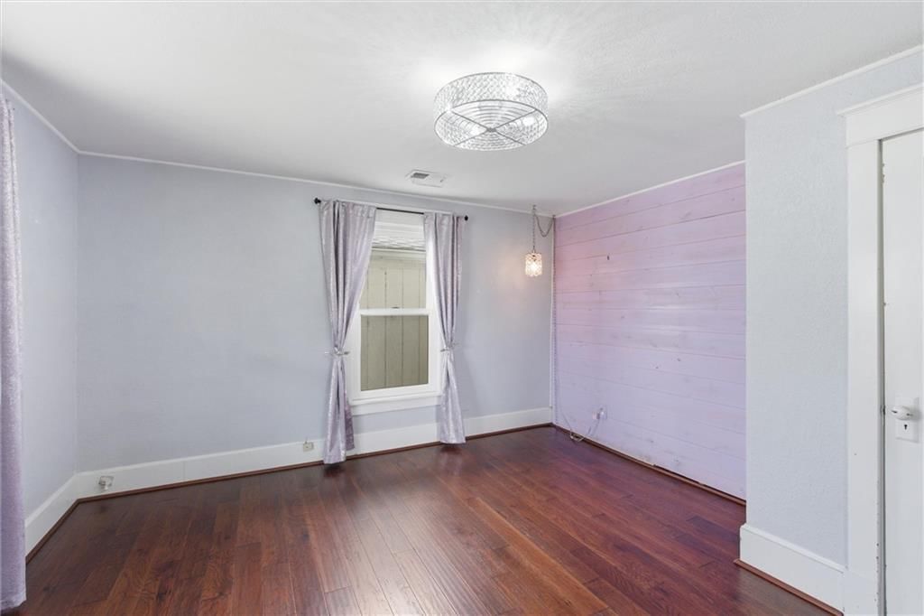 202 NW Yennie Street — photo 13