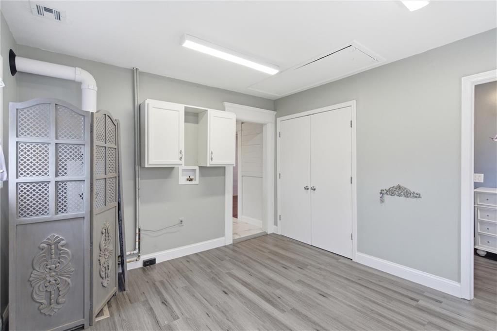 202 NW Yennie Street — photo 27