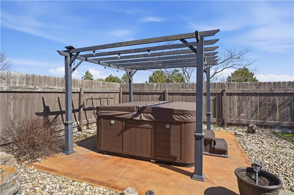 17685 Edgerton Road — photo 30