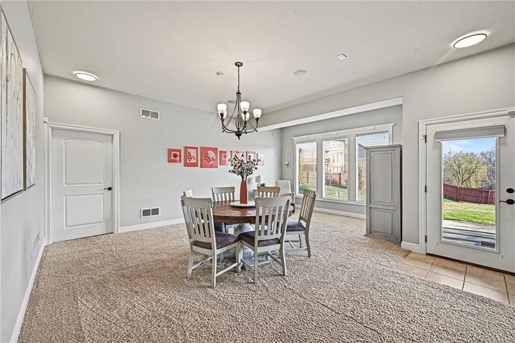 6133 N Cypress Court — photo 27