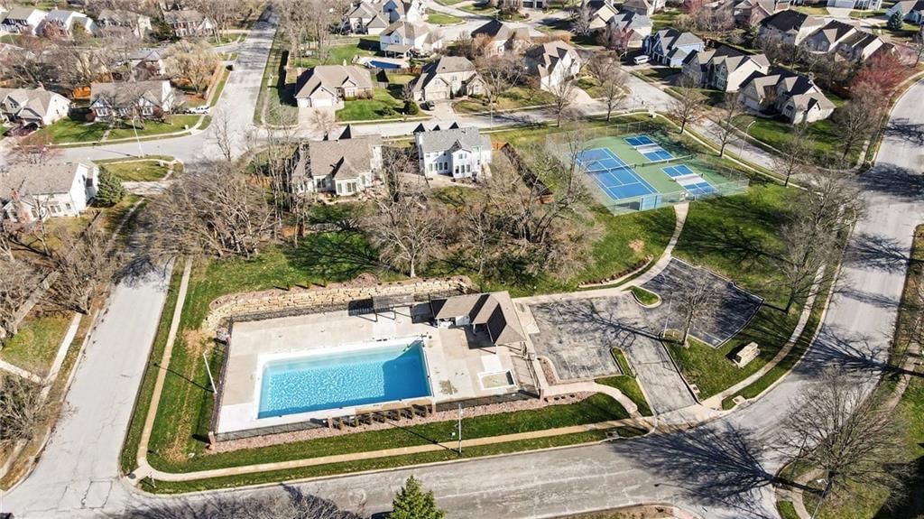 6133 N Cypress Court — photo 43