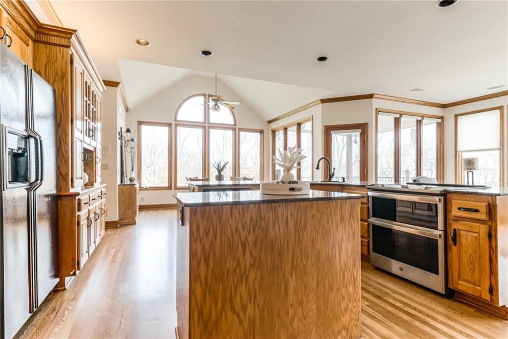 717 NE SILVERLEAF Place — photo 16