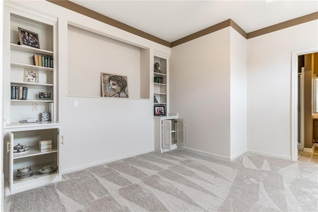 717 NE SILVERLEAF Place — photo 49