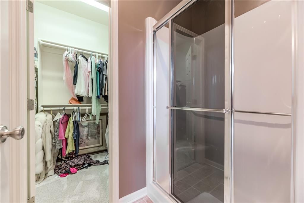717 NE SILVERLEAF Place — photo 51