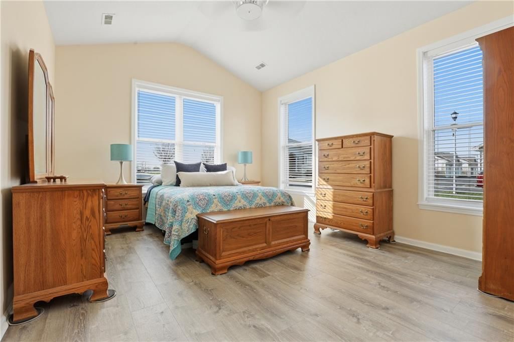 11761 S Roundtree Street — photo 11