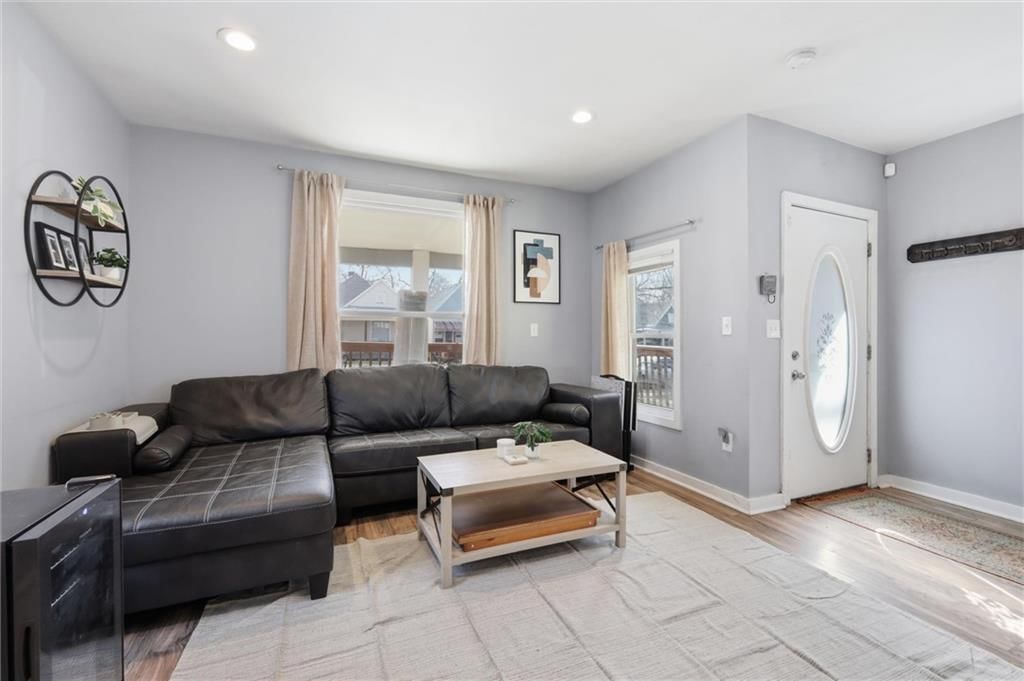 3308 Tracy Avenue — photo 3