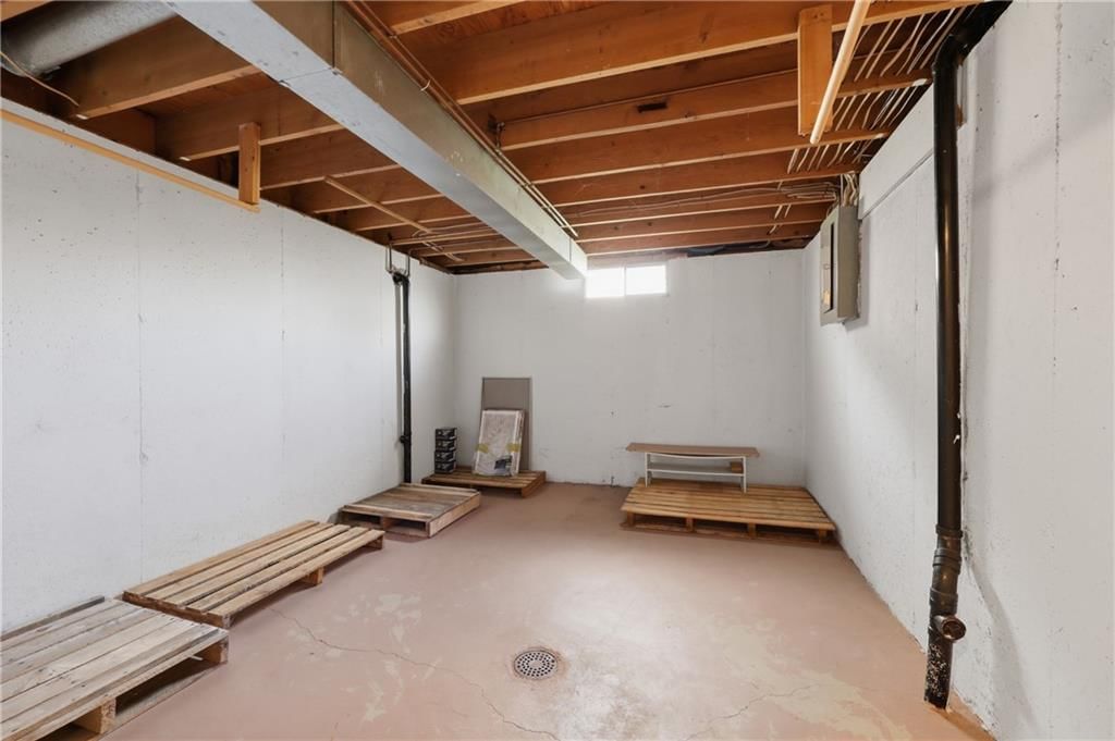 908 NW 10th Street — photo 25