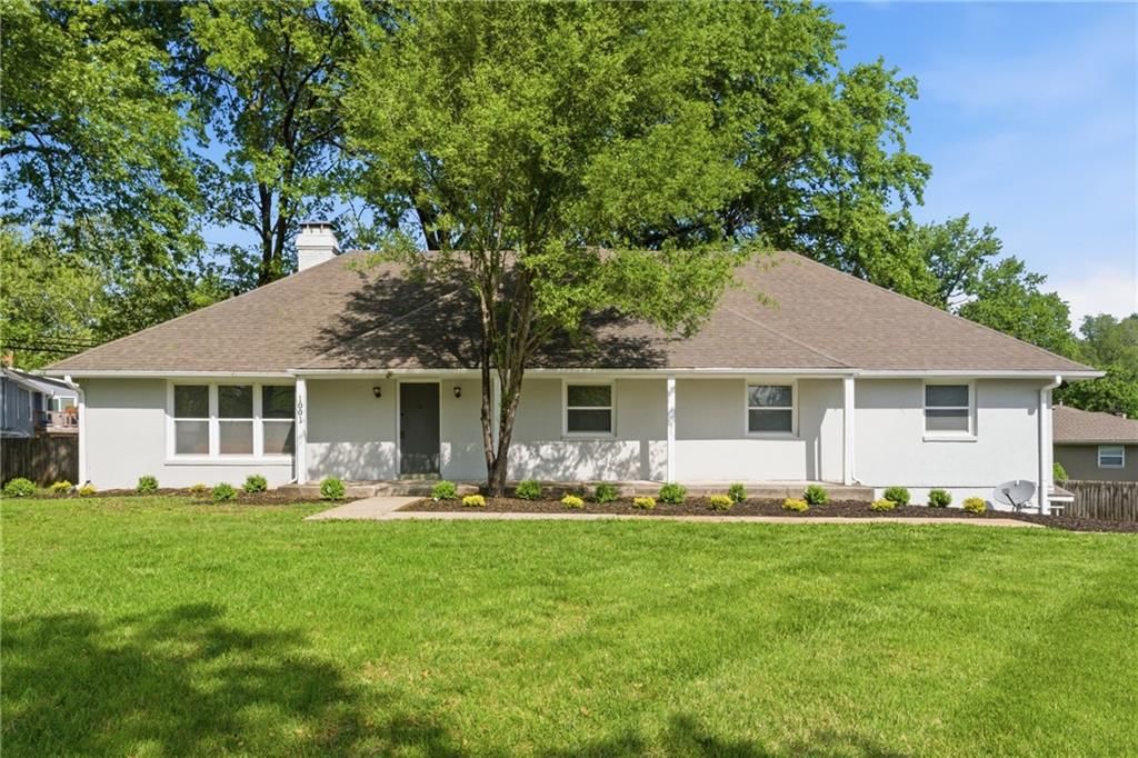 1001 Tam Oshanter Drive — photo 1