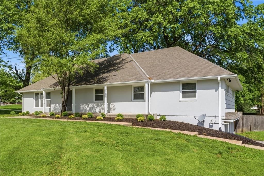 1001 Tam Oshanter Drive — photo 3