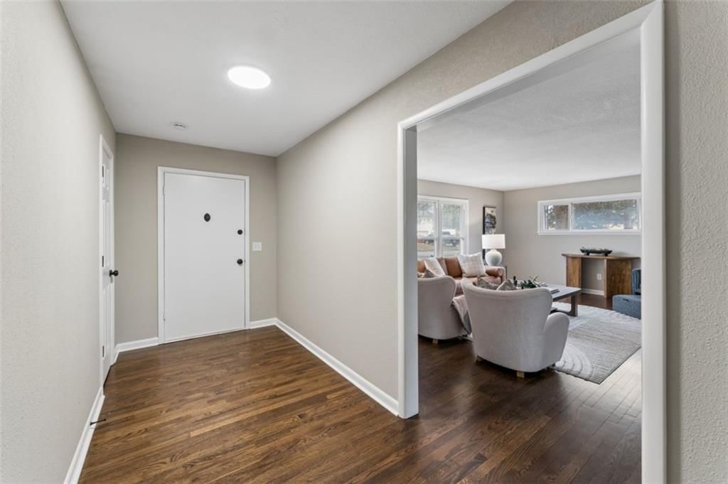 1001 Tam Oshanter Drive — photo 5