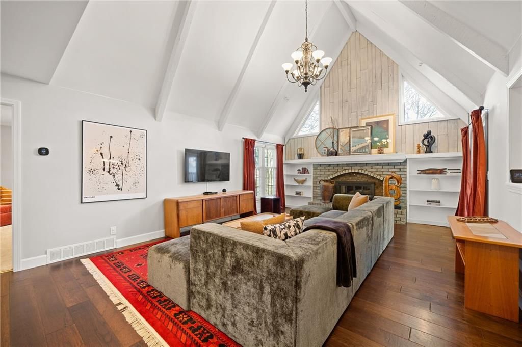10154 Halsey Street — photo 15