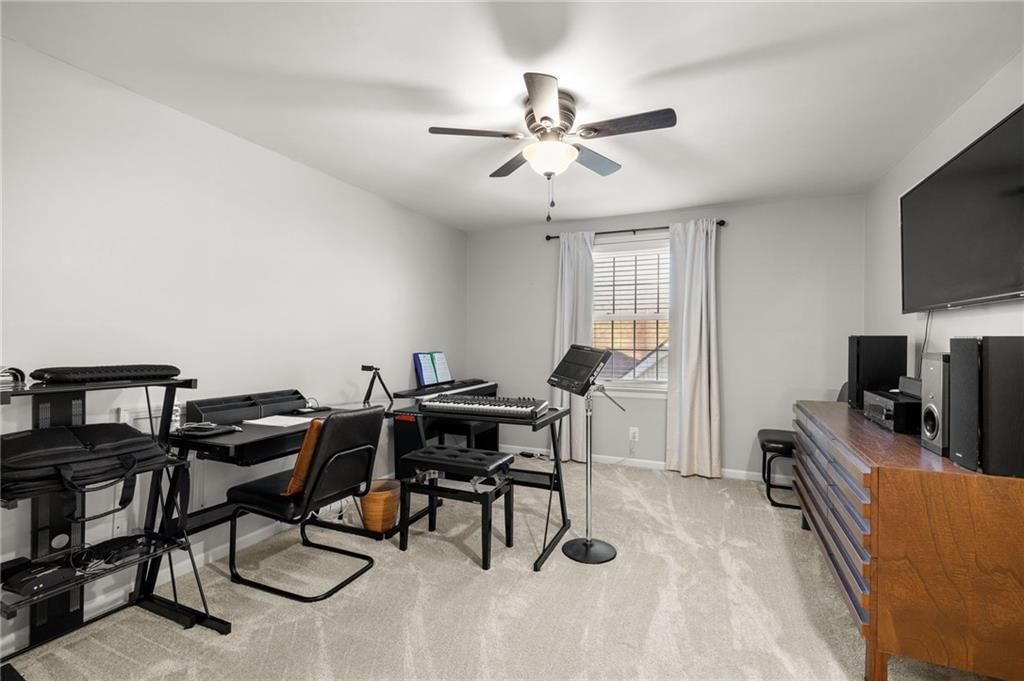 10154 Halsey Street — photo 37