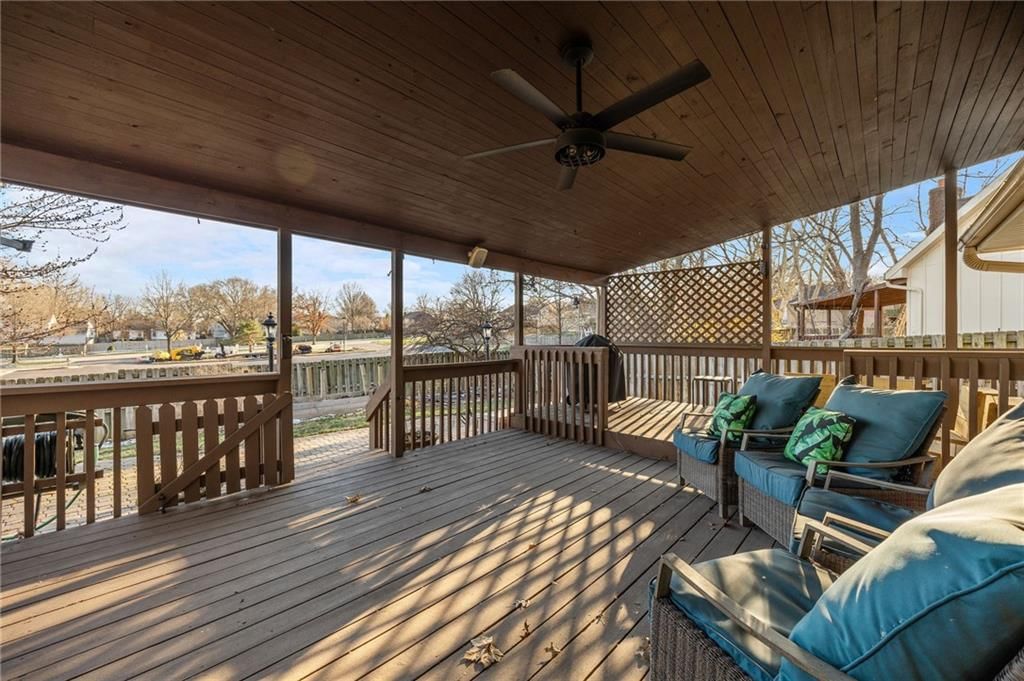 10154 Halsey Street — photo 52