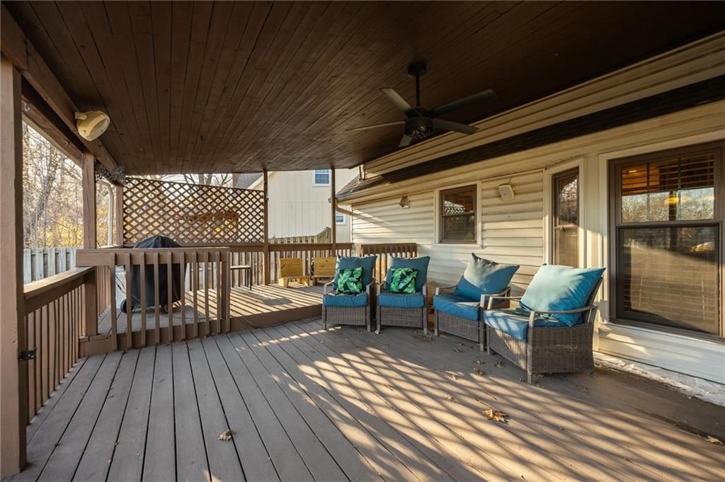 10154 Halsey Street — photo 53