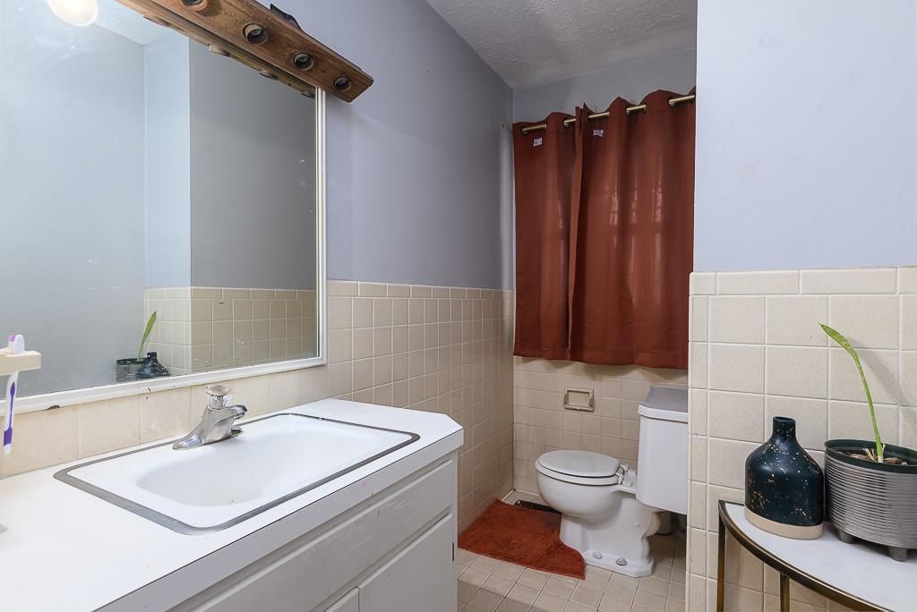 1103 W 19th Terrace — photo 9