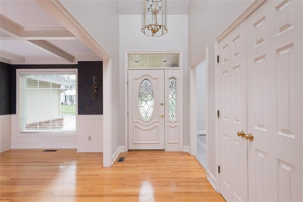 4500 Turnberry Drive — photo 2