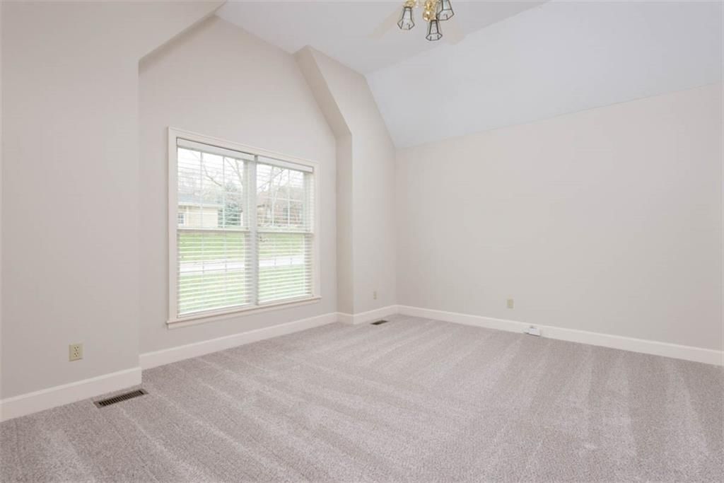 4500 Turnberry Drive — photo 5
