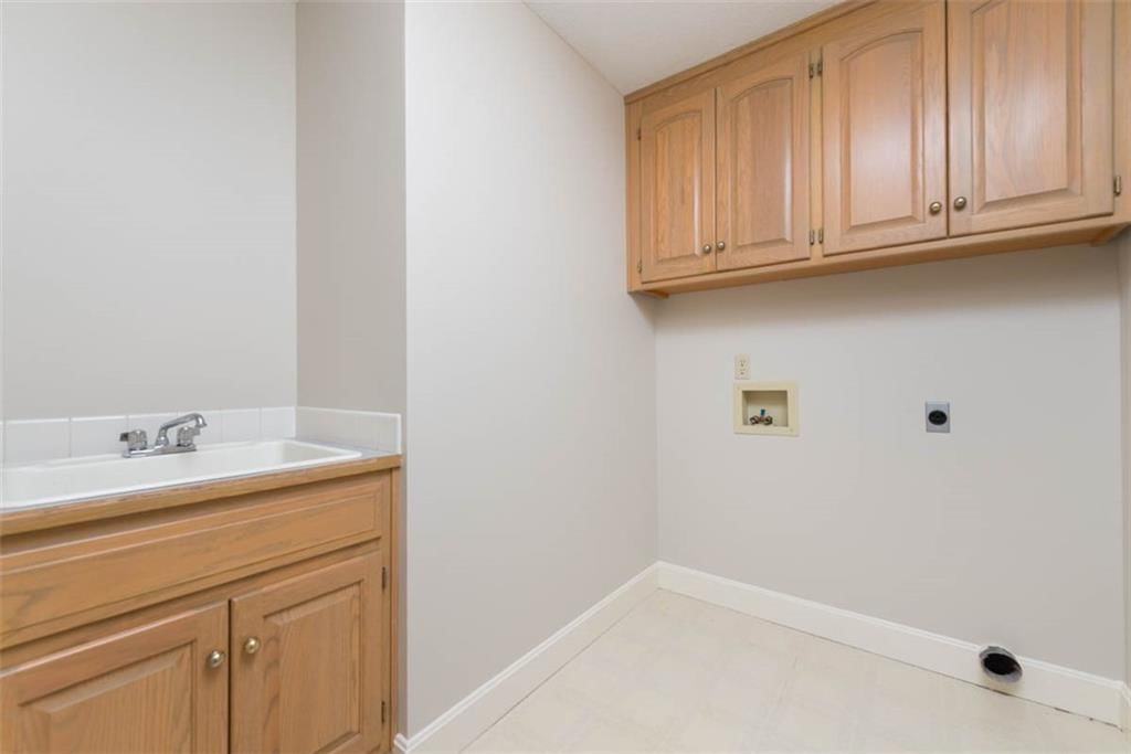 4500 Turnberry Drive — photo 17