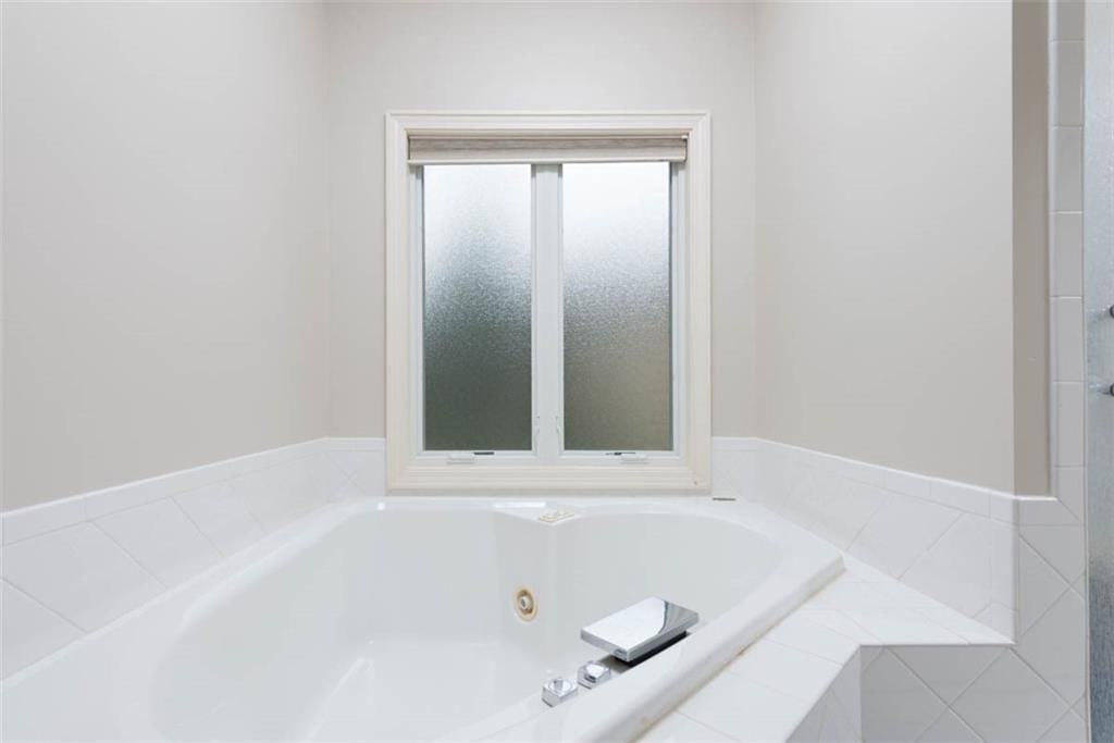 4500 Turnberry Drive — photo 25