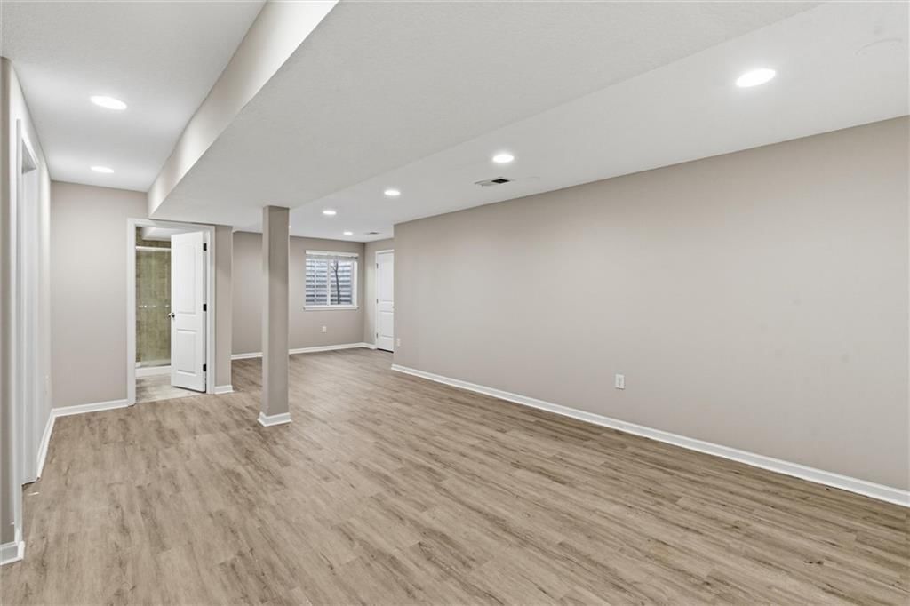 11020 N Jefferson Street — photo 21