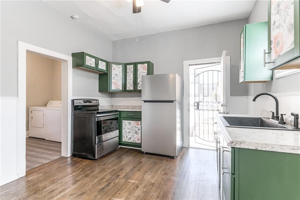 275 S 8th Street — photo 13