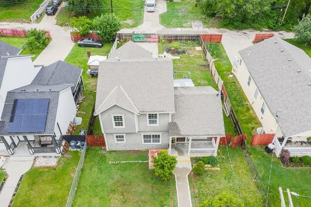 1210 Barnett Avenue — photo 14