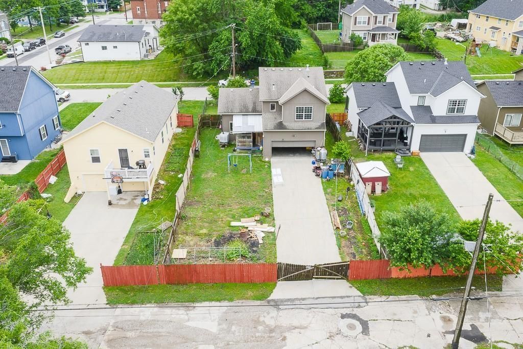 1210 Barnett Avenue — photo 15