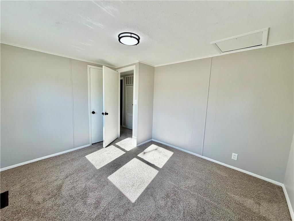 16014 Valentine Avenue — photo 11