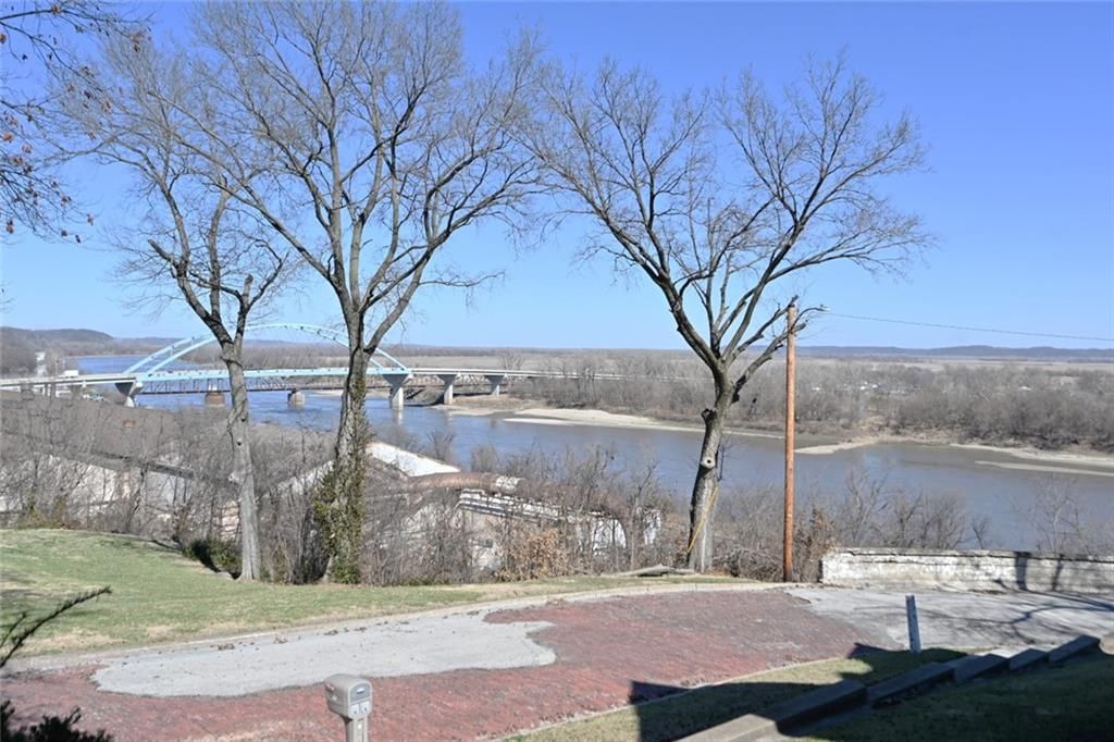 308 R Street — photo 4