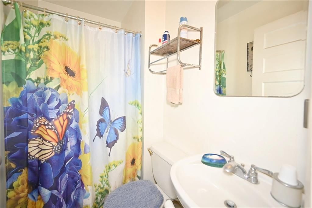 308 R Street — photo 31
