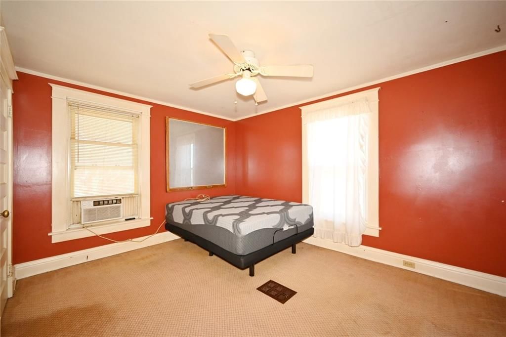 308 R Street — photo 38