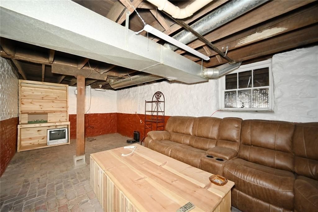 308 R Street — photo 41