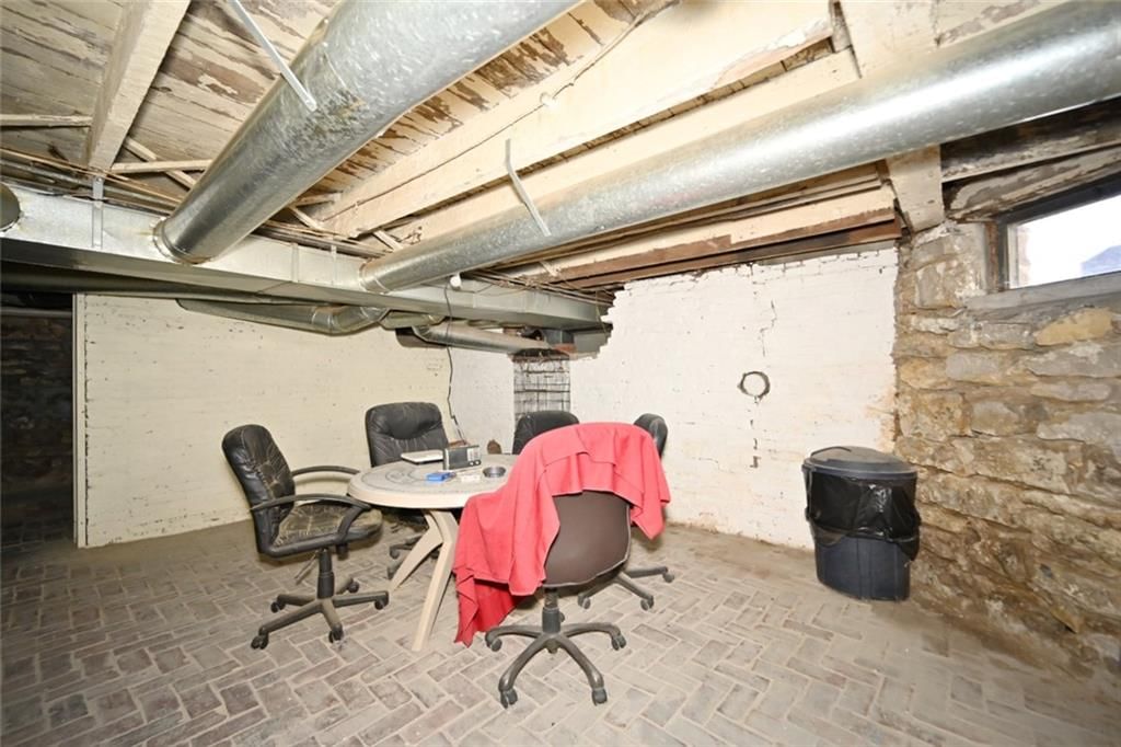 308 R Street — photo 42