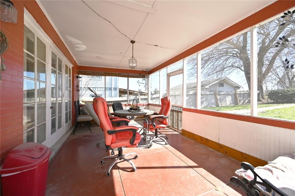 308 R Street — photo 46