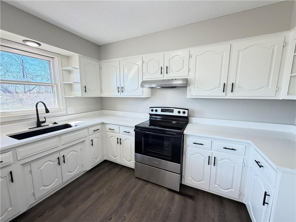 806 E Market Street — photo 6