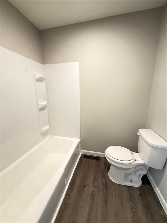 806 E Market Street — photo 13