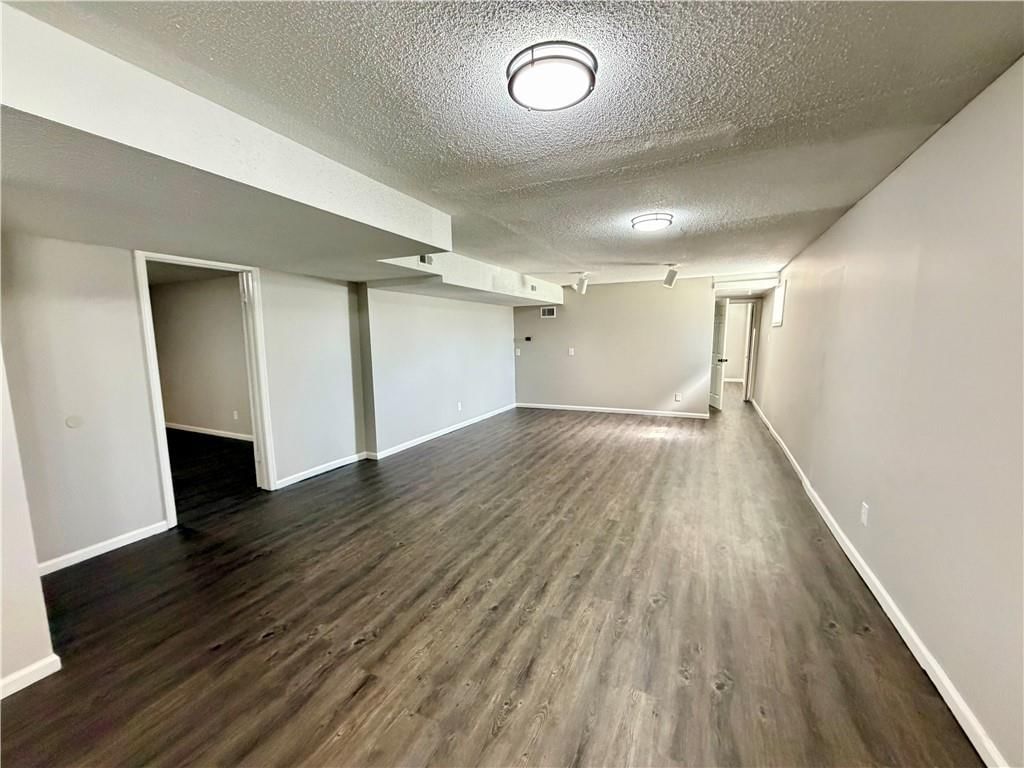 806 E Market Street — photo 24