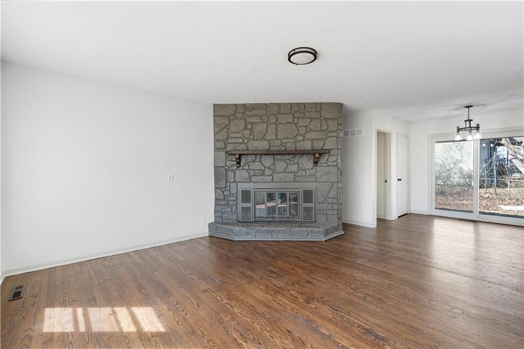 8604 E 84th Terrace — photo 6