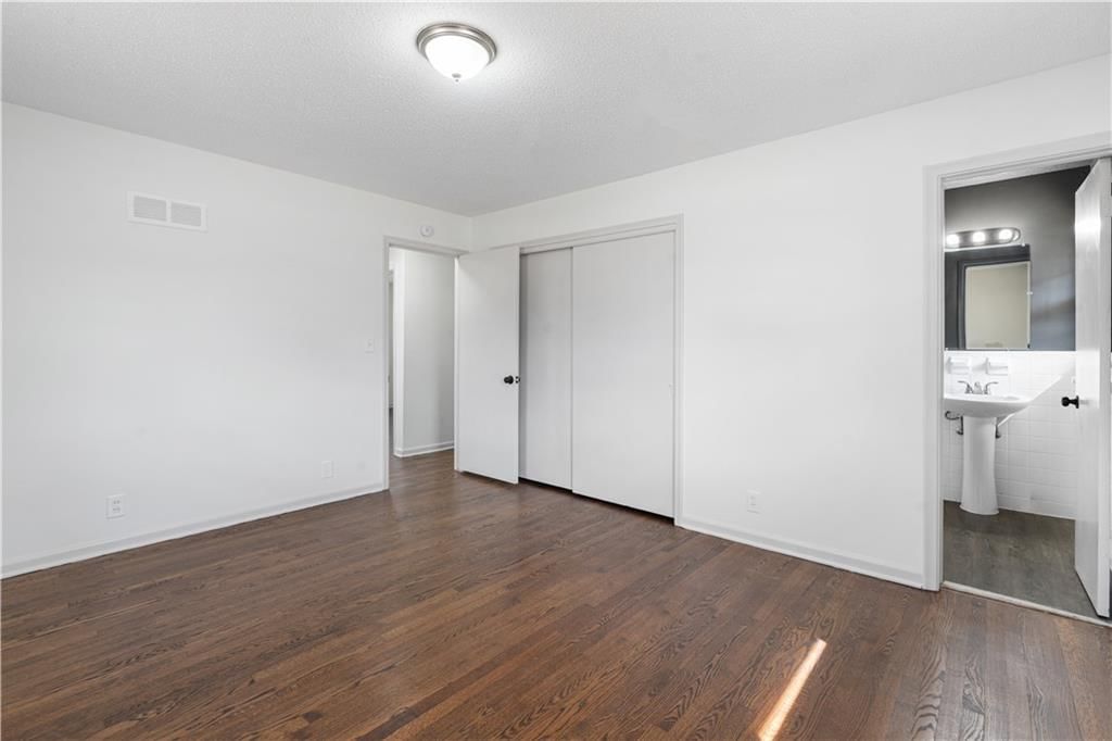 8604 E 84th Terrace — photo 13