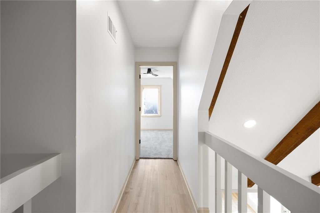 9718 Appleton Avenue — photo 33