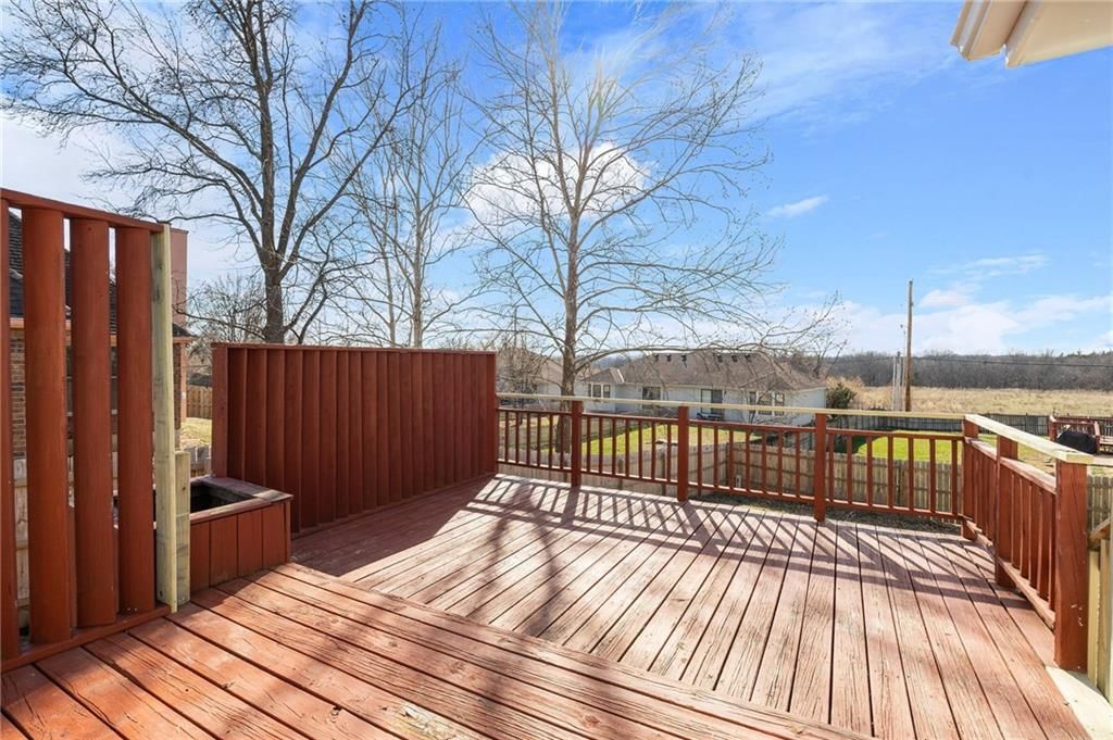 9718 Appleton Avenue — photo 44