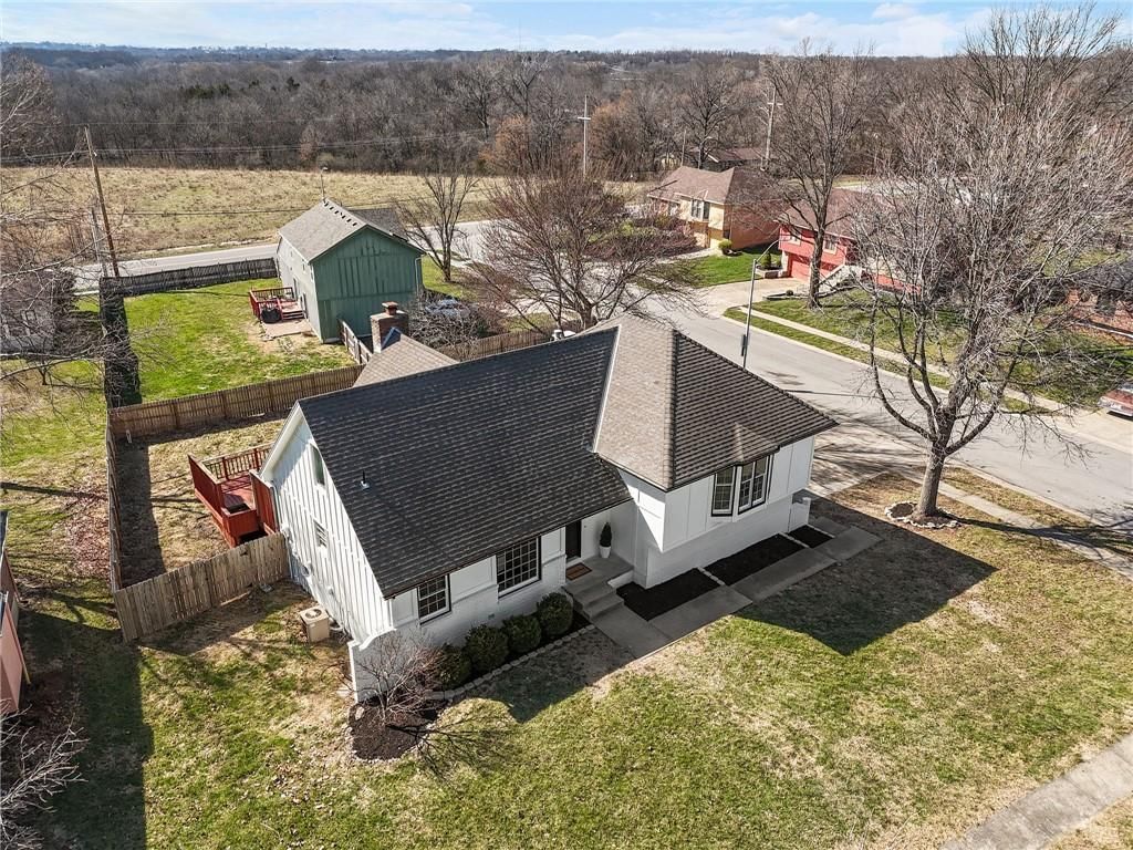 9718 Appleton Avenue — photo 47