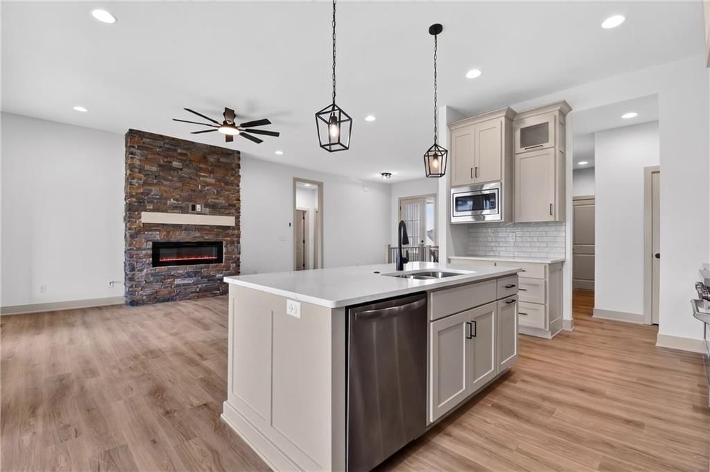 2605 NE Crestview Street — photo 11