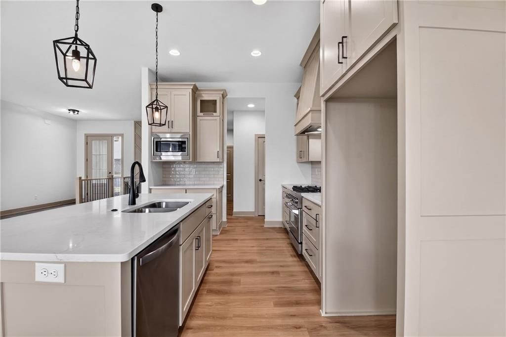 2605 NE Crestview Street — photo 12