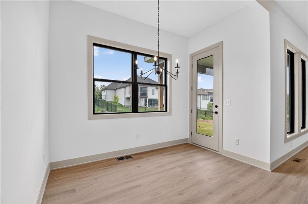 2605 NE Crestview Street — photo 19