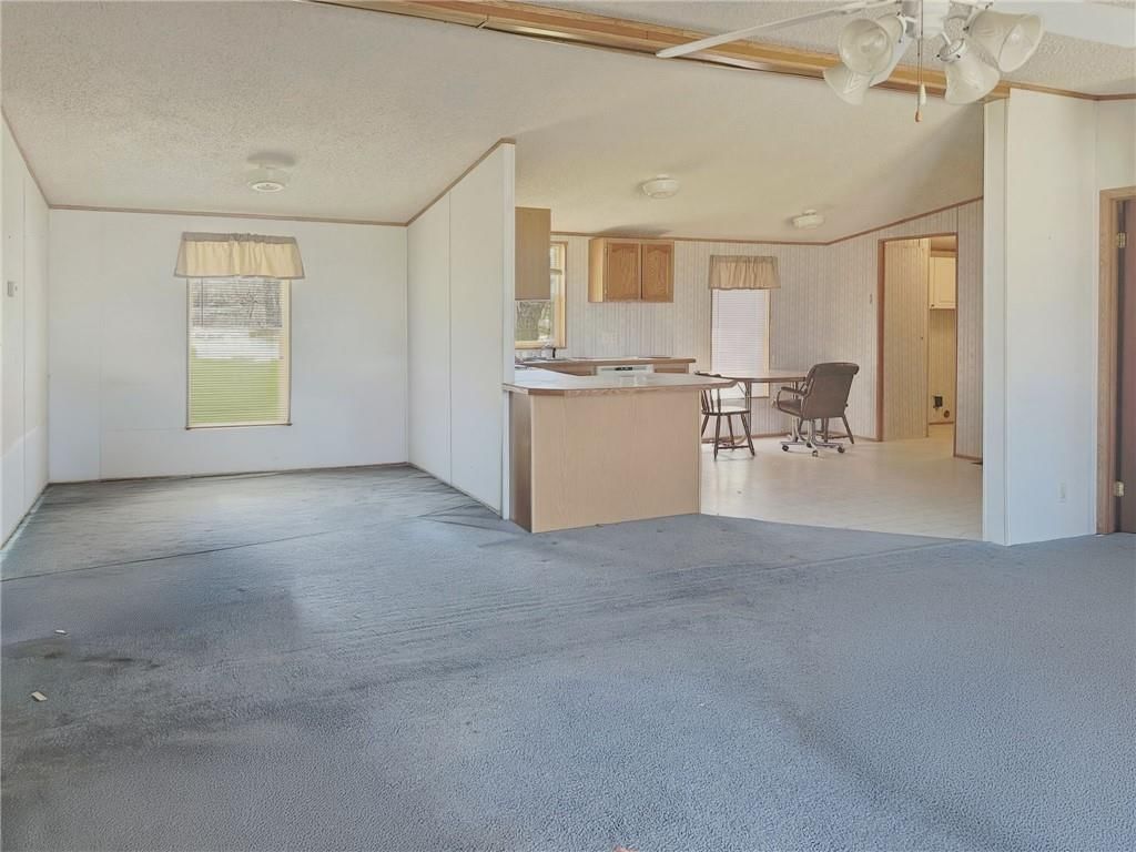 205 N Macon Street — photo 9