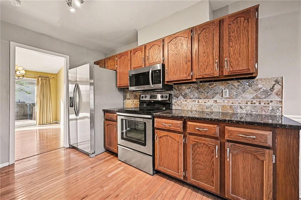 10907 W 96th Terrace — photo 6